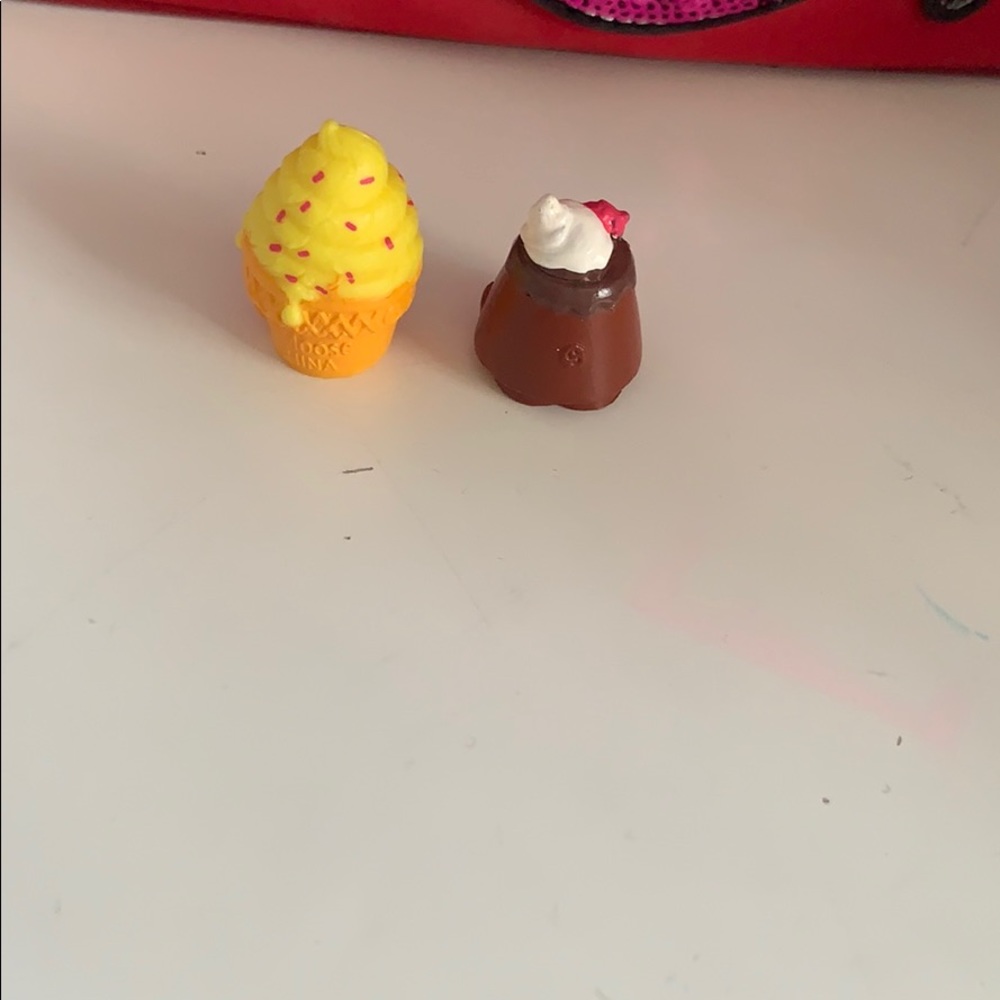 SHOPKINS 🍁 - Picture 2 of 3